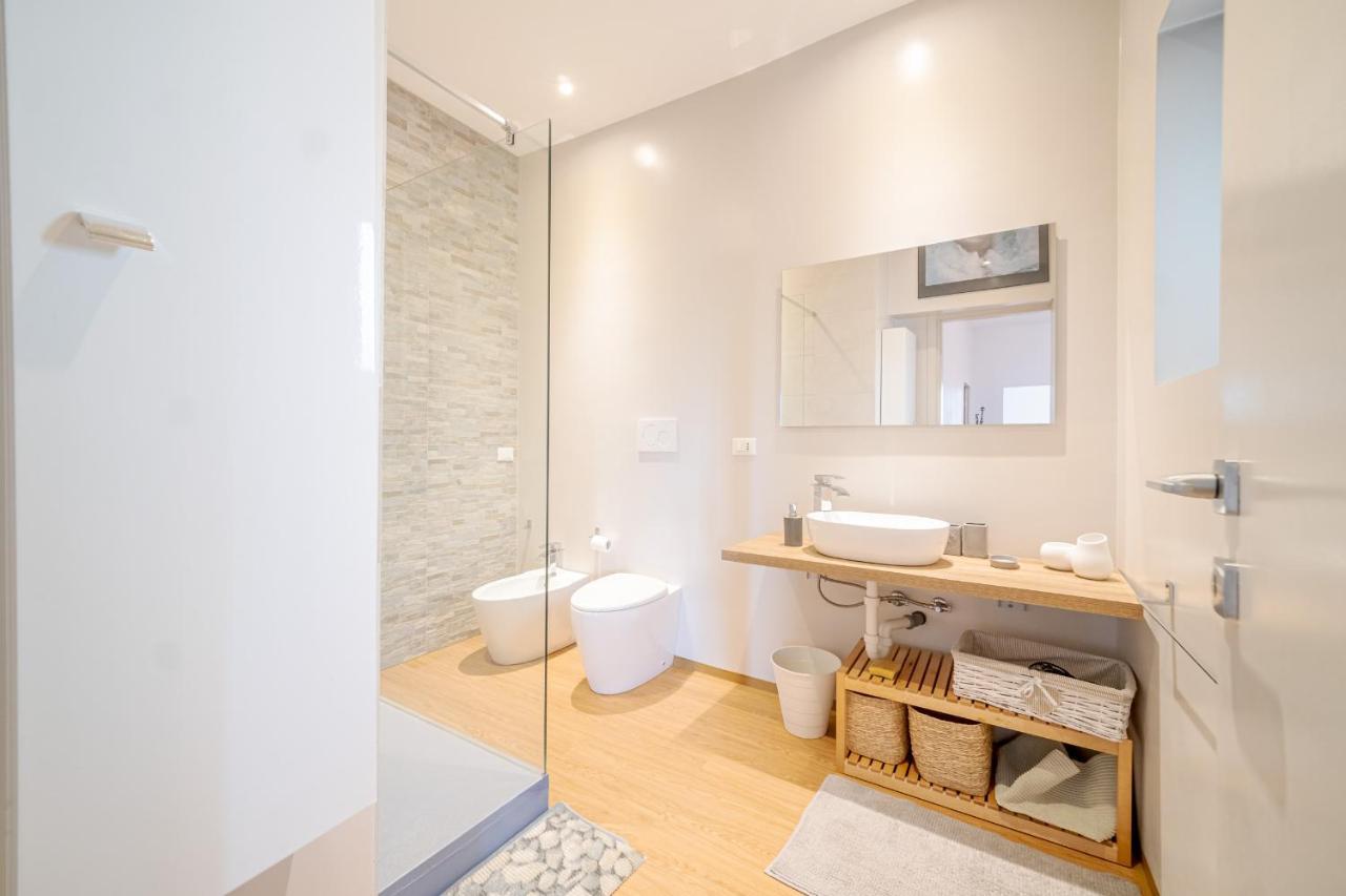 Bright Apartment A Few Steps From Via Garibaldi เจนัว ภายนอก รูปภาพ